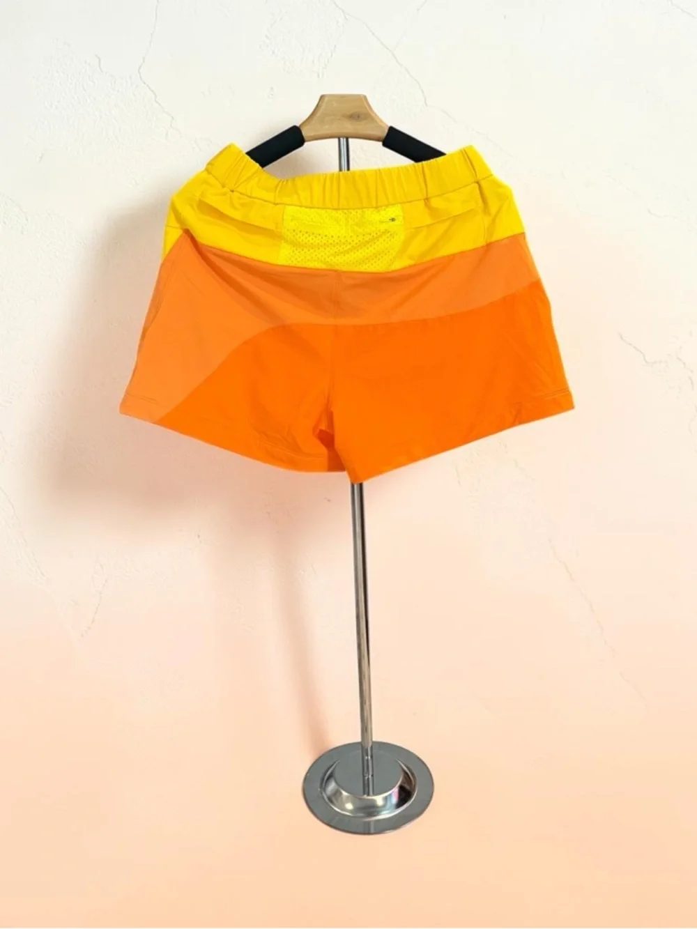 Outdoor Voices Athletic Skort Size M NWT | Adjustable Waist | Tennis & Golf 🧡